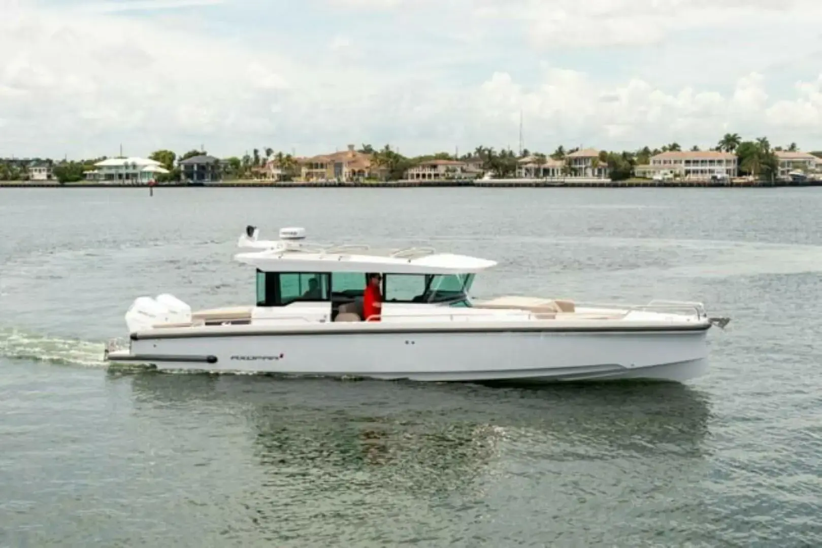 Axopar 37 XC Cross Cabin