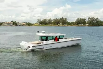 Thumbnail von Axopar 37 XC Cross Cabin