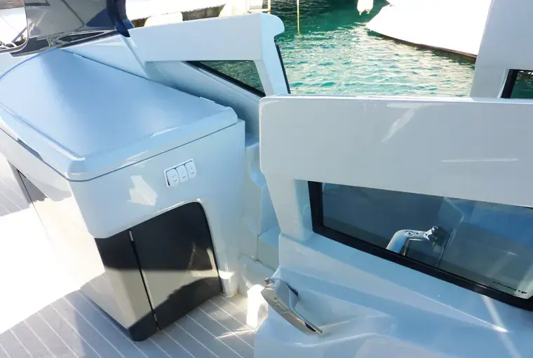 Thumbnail von Fairline F Line 33 CAZARIA