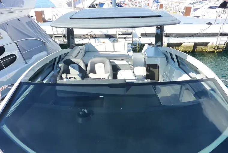 Thumbnail von Fairline F Line 33 CAZARIA