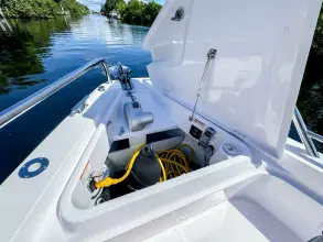 Thumbnail von Axopar 37 Sun Top