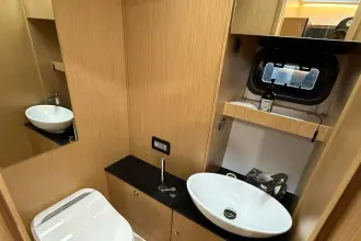 Thumbnail von Bavaria SR41 HT Deep Blue