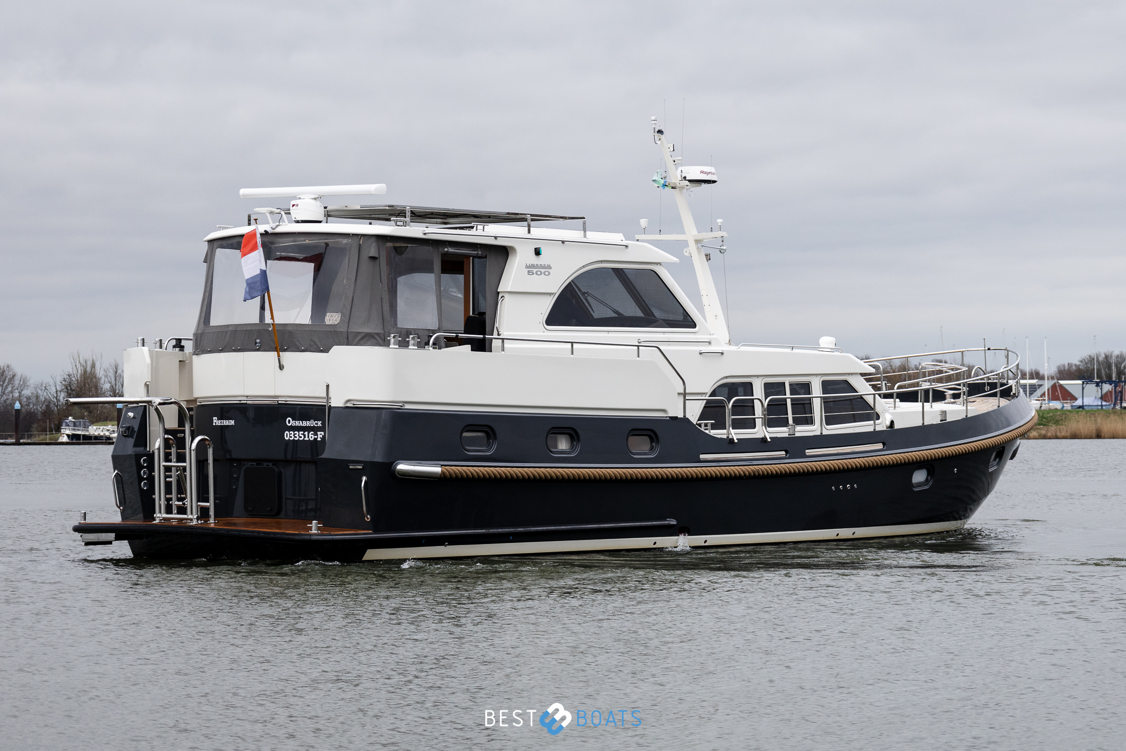 Thumbnail von Linssen Grand Sturdy 500 AC Wheelhouse Long Top Freiraum
