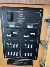 Thumbnail von Boston Whaler 38 Outrage