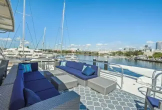 Thumbnail von Maßgefertigte Flybridge-Motoryacht Island Soul