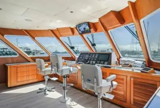 Thumbnail von Maßgefertigte Flybridge-Motoryacht Island Soul