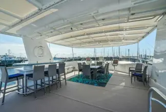 Thumbnail von Maßgefertigte Flybridge-Motoryacht Island Soul