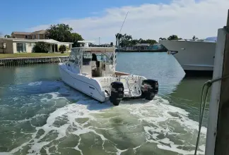 Thumbnail von World Cat 320 EC K DEE