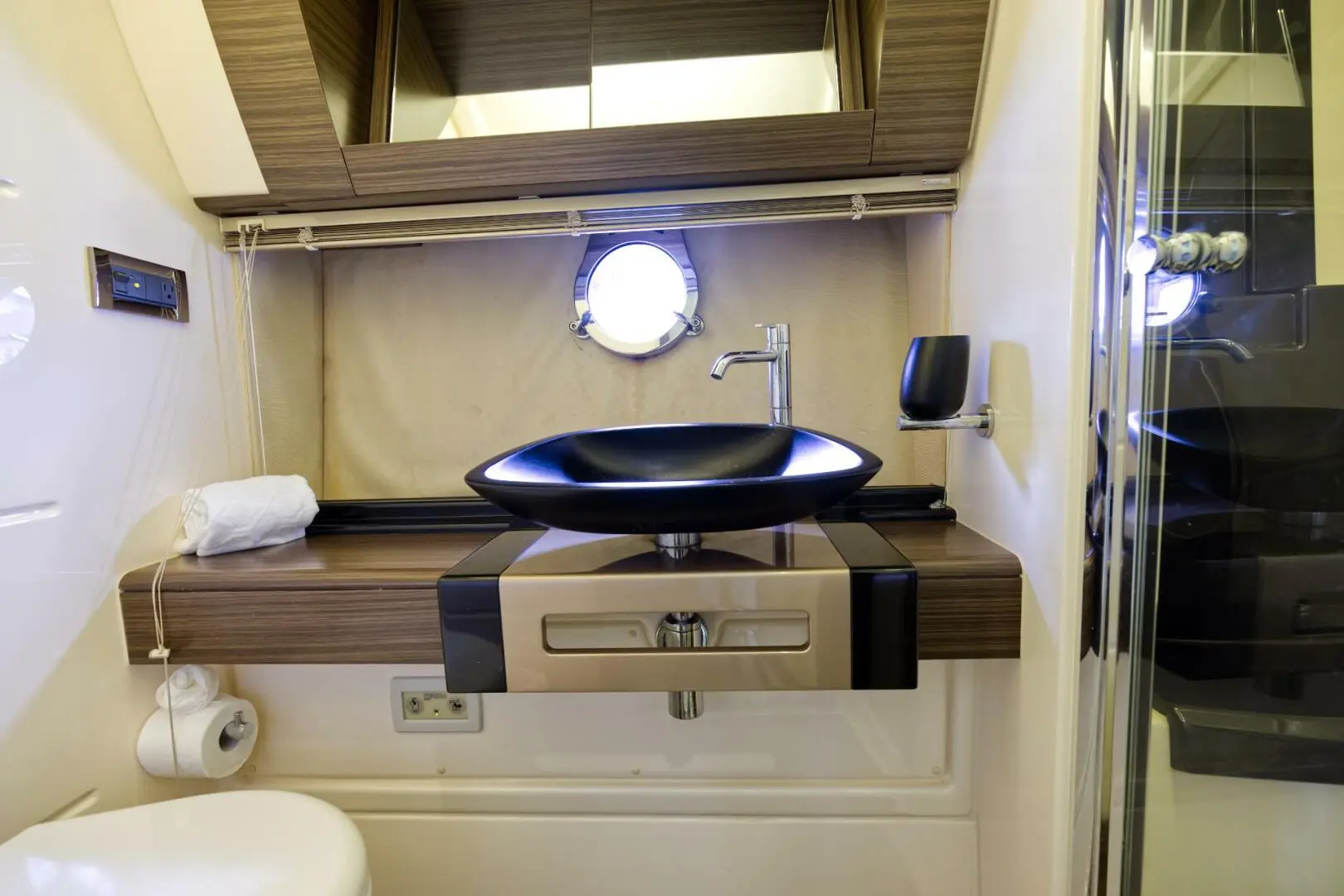 Thumbnail von Azimut 55