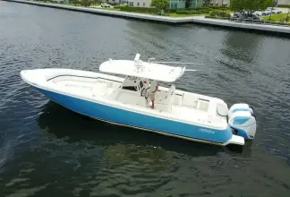 Thumbnail von Intrepid 375 CC