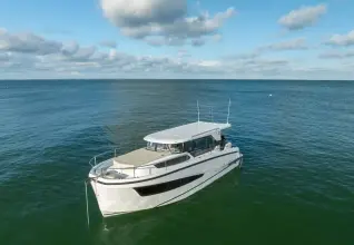 Thumbnail von Delphia 10 Sedan