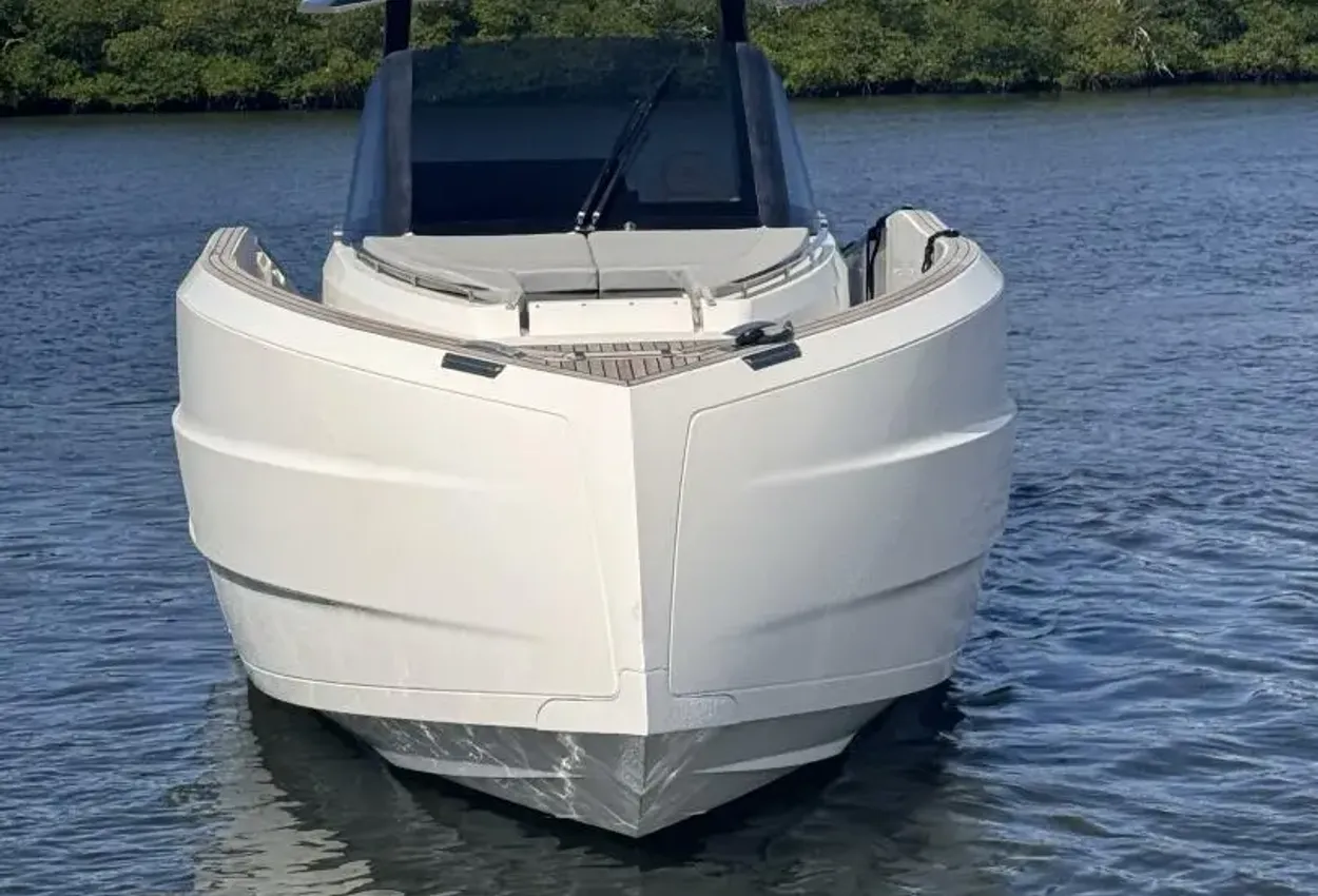 Thumbnail von Astondoa 377 Coupe Outboard