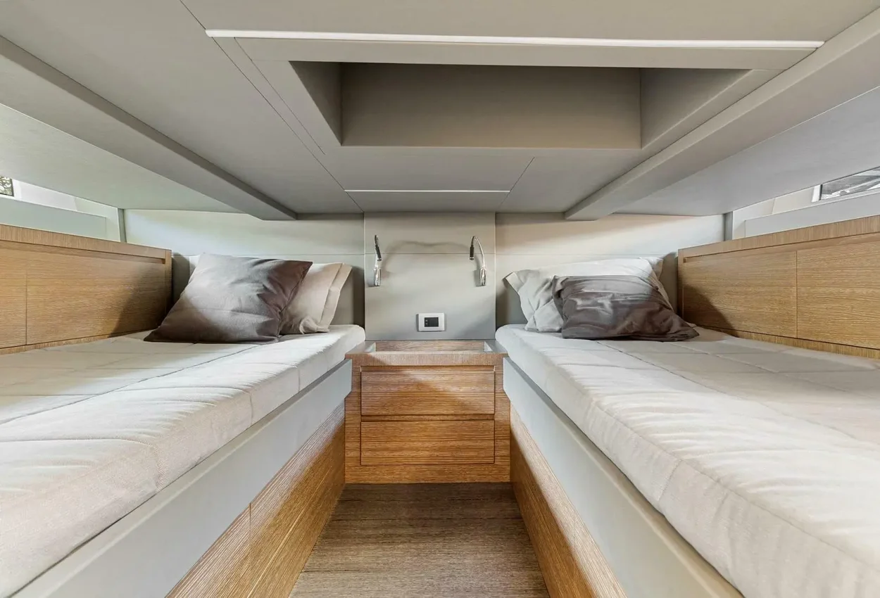 Thumbnail von Astondoa 377 Coupe Outboard