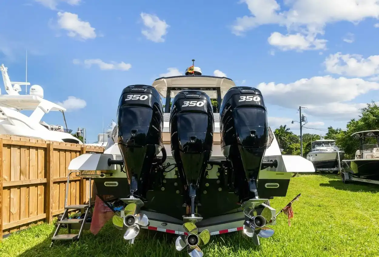 Thumbnail von Astondoa 377 Coupe Outboard