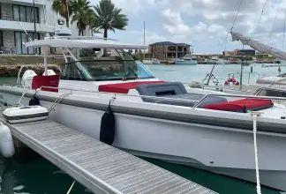 Thumbnail von Axopar 37 Sun Top Axopar Suntop