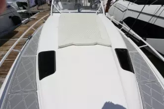 Thumbnail von Intrepid 475 Sport Yacht