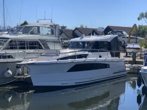 Thumbnail von Nautic 900