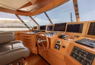 Thumbnail von Grand Harbour 76 Cinnabar VI