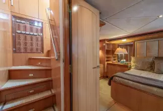 Thumbnail von Grand Harbour 76 Cinnabar VI