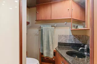 Thumbnail von Northern Marine 5700 Expedition Raven