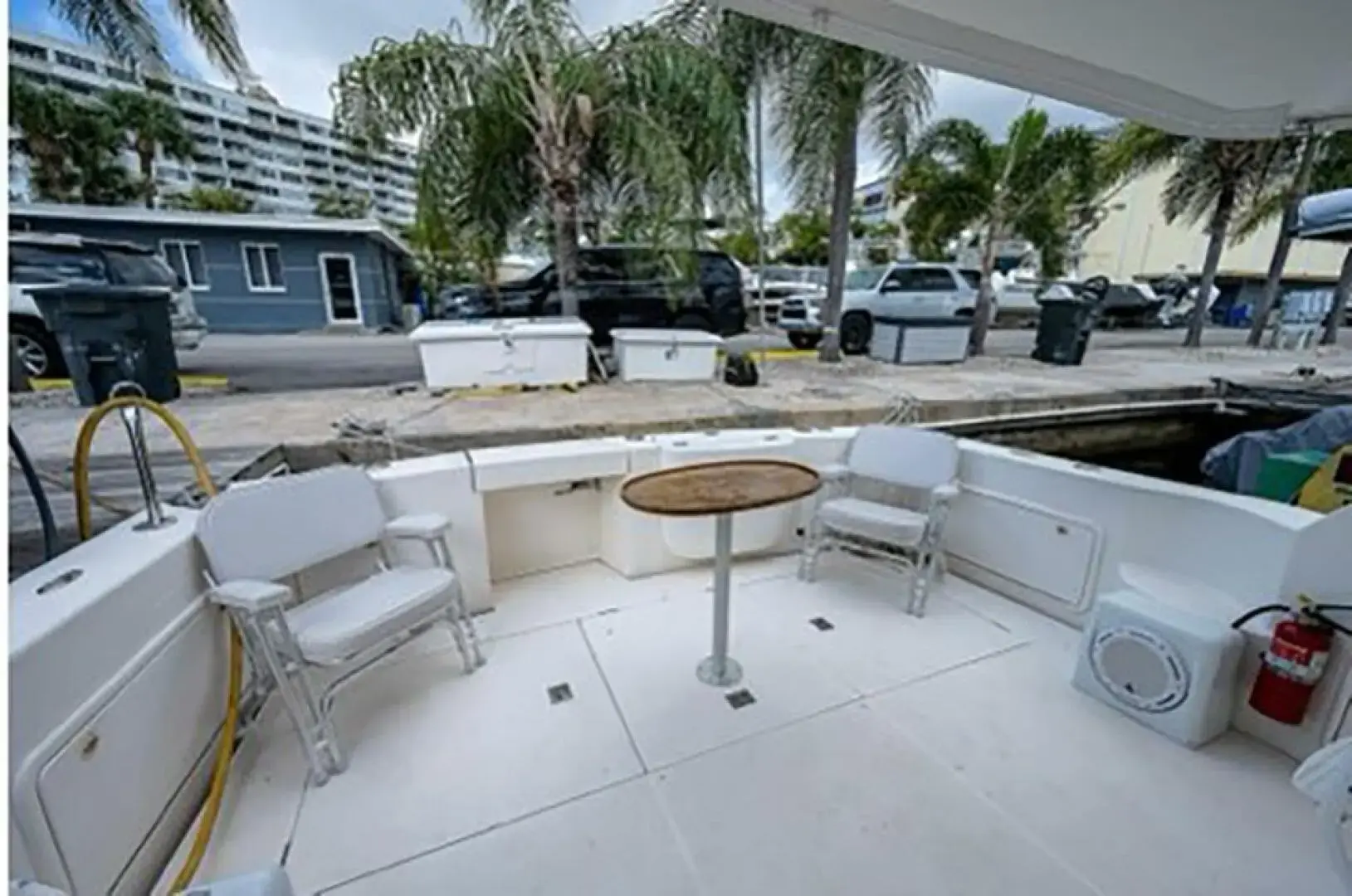 Thumbnail von Riviera 42 Flybridge