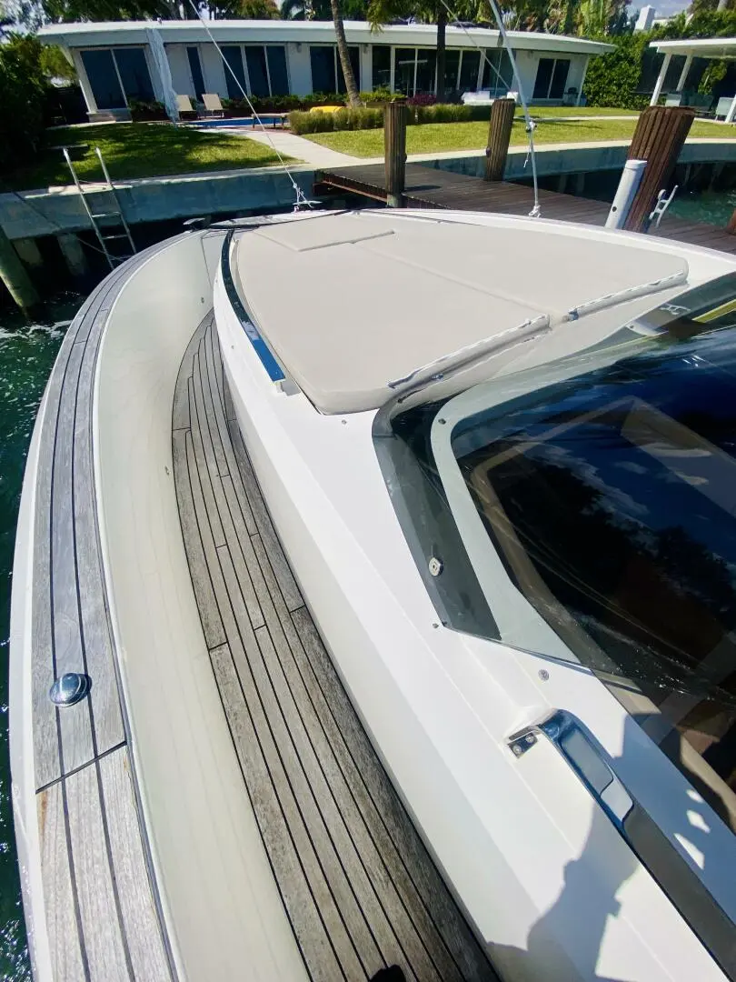 Thumbnail von Astondoa 377 Coupe