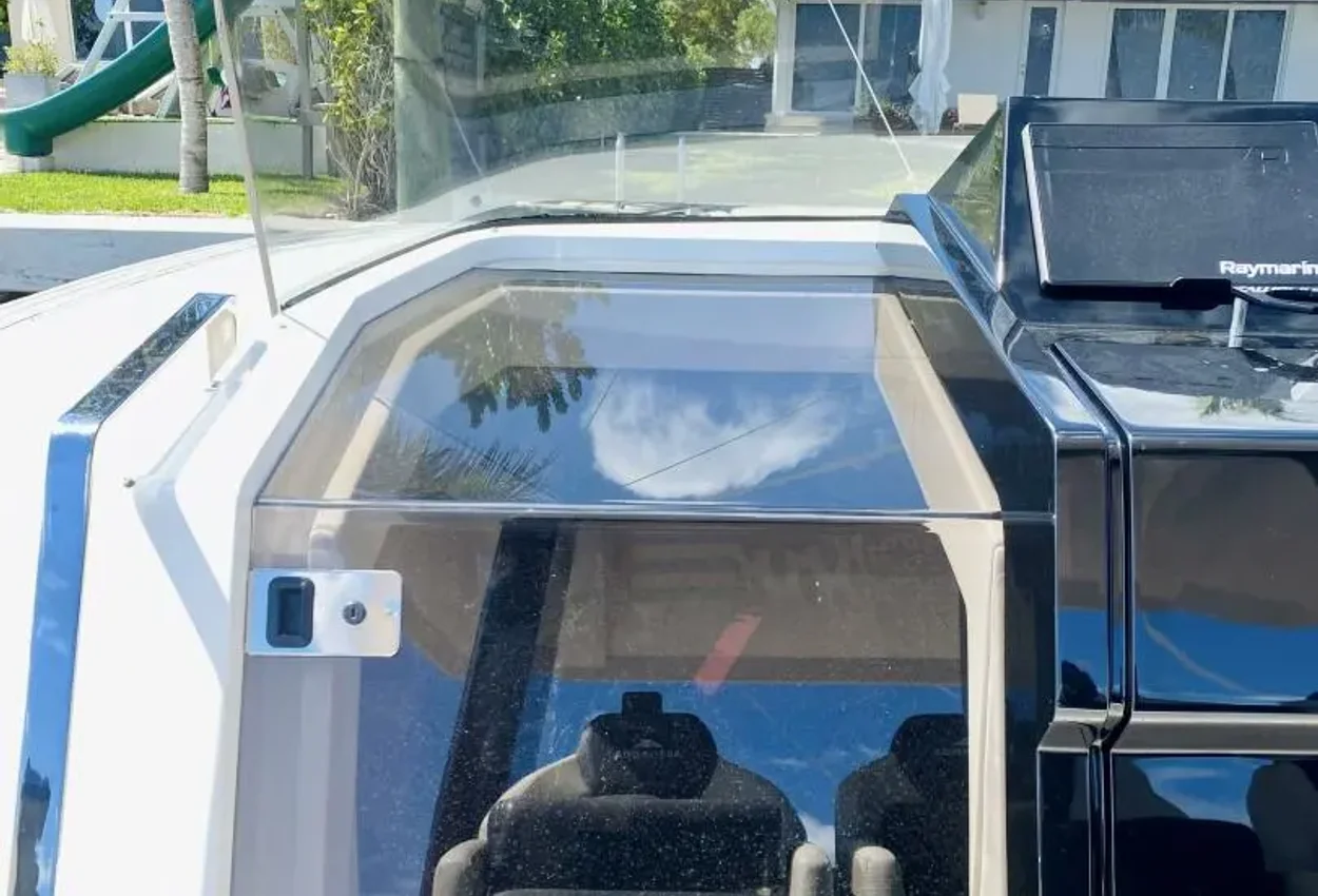 Thumbnail von Astondoa 377 Coupe