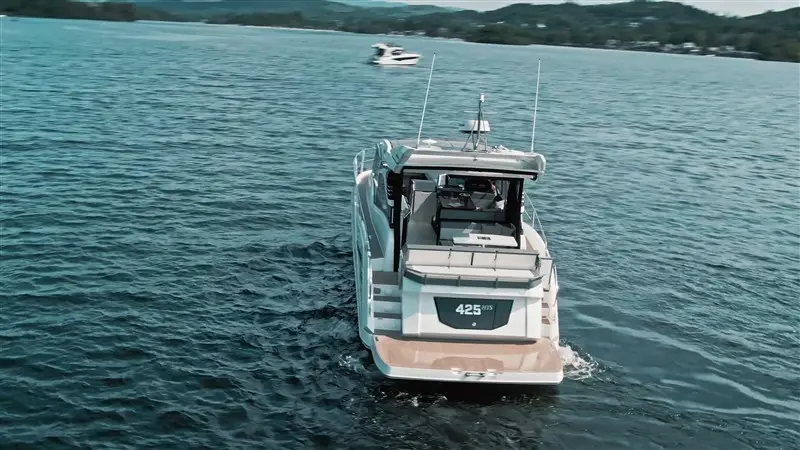 Thumbnail von Galeon 425 HTS