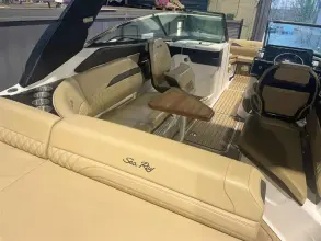 Thumbnail von Sea Ray SLX 260