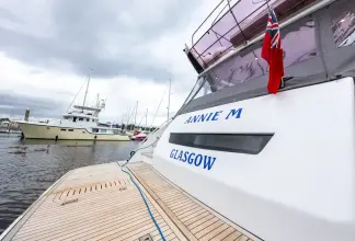 Thumbnail von Princess 64 Flybridge Annie M