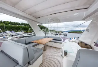 Thumbnail von Princess 64 Flybridge Annie M