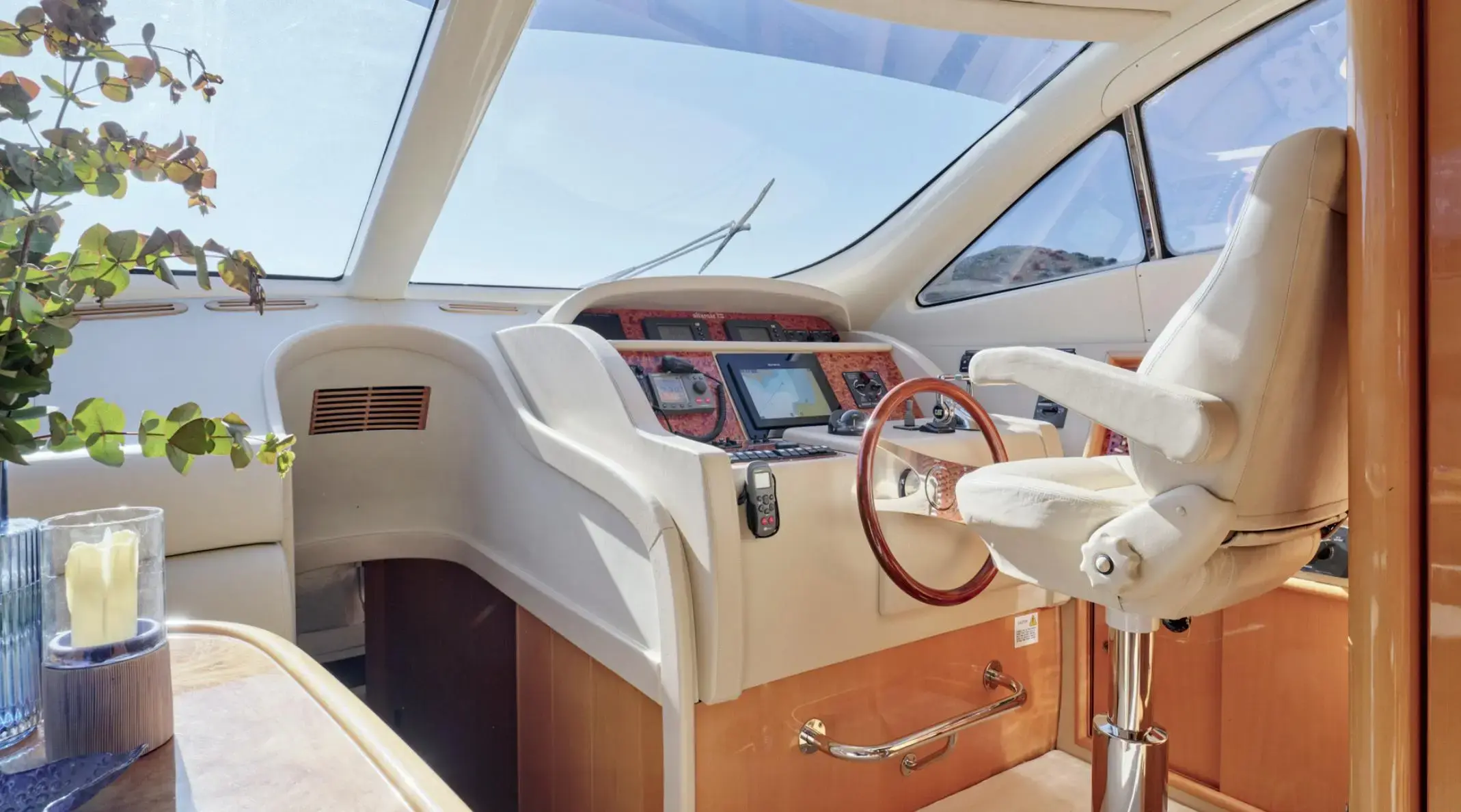 Thumbnail von Altamar 64 1663