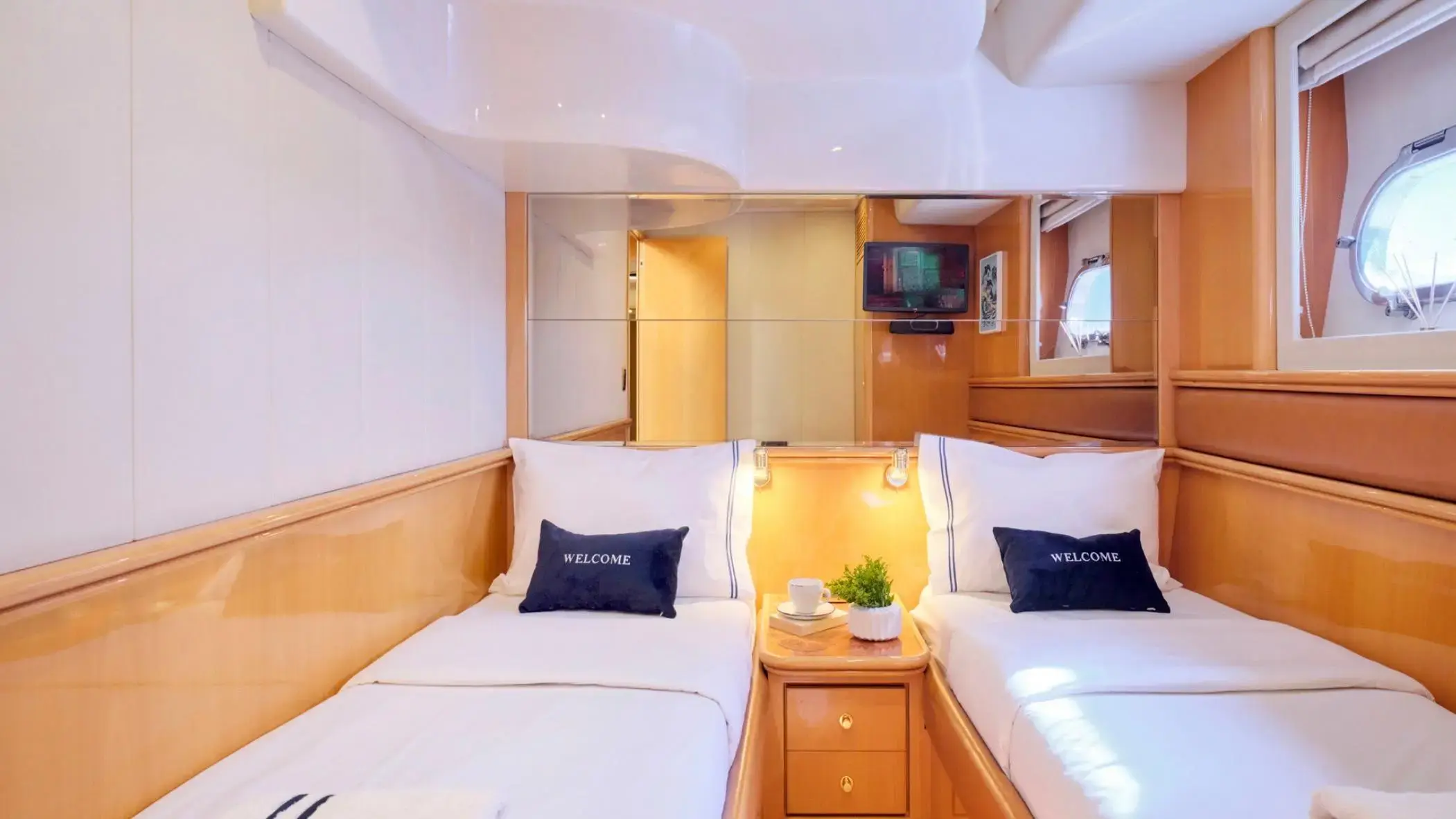 Thumbnail von Altamar 64 1663