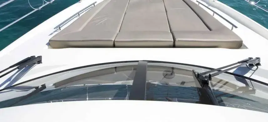 Thumbnail von Prestige 450 S 1597