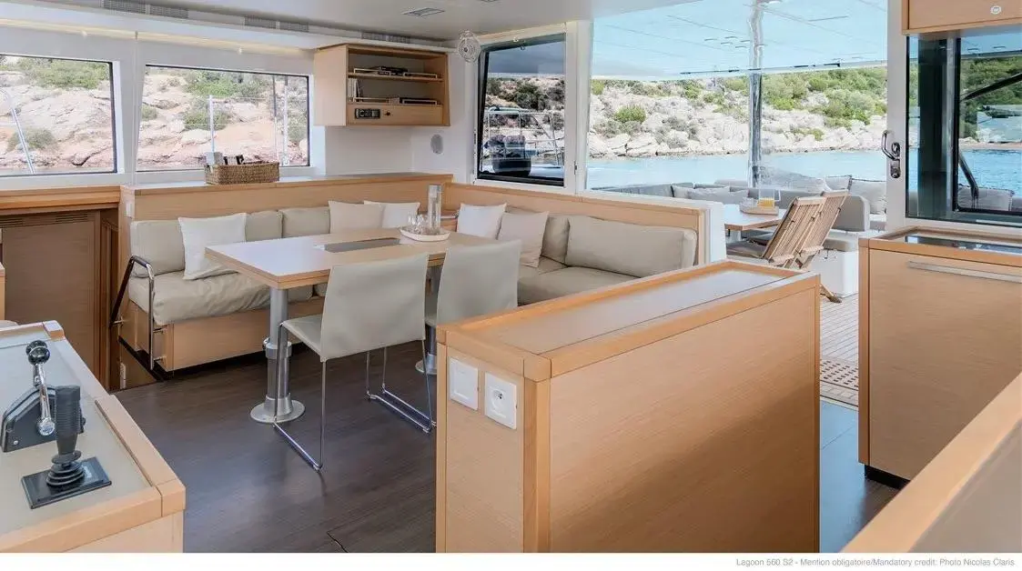 Thumbnail von Lagoon 560 1580