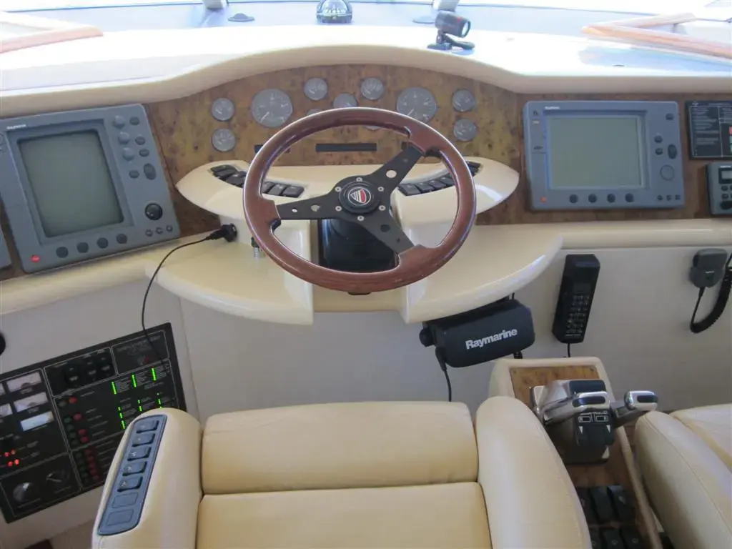 Thumbnail von Fairline Squadron 62 656