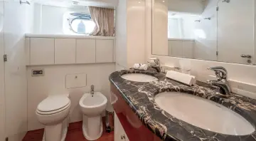 Thumbnail von Falcon 86 1660