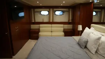 Thumbnail von Falcon 92 1593