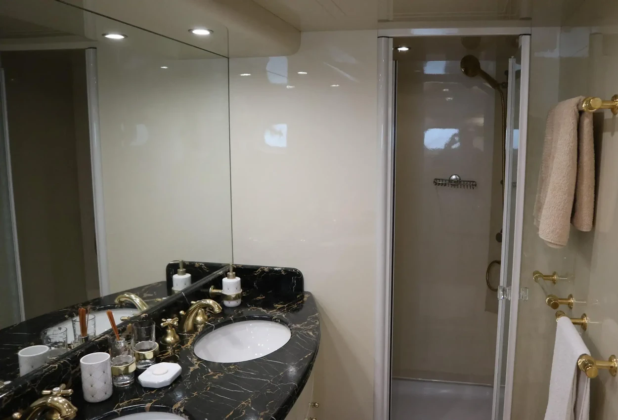 Thumbnail von Falcon 92 1593