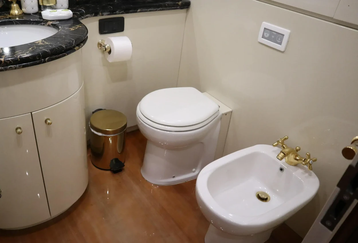 Thumbnail von Falcon 92 1593