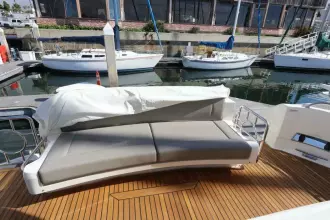 Thumbnail von Riviera 6000 Sport Yacht