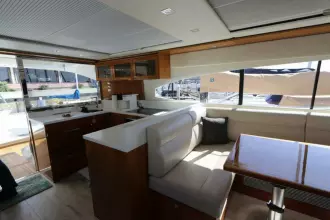 Thumbnail von Riviera 6000 Sport Yacht