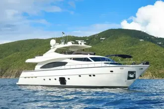 Ferretti Yachts 881