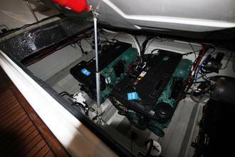 Thumbnail von BAVARIA 37 HT