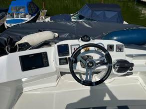 Thumbnail von BENETEAU ANTARES 30/33 FLY