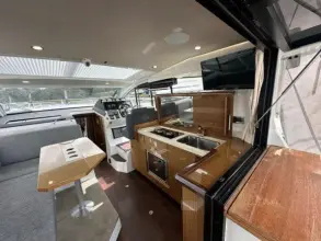 Thumbnail von Sealine C330