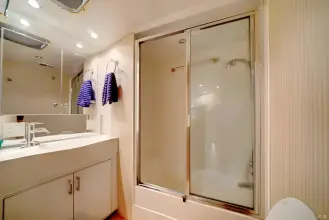 Thumbnail von Hatteras GT60