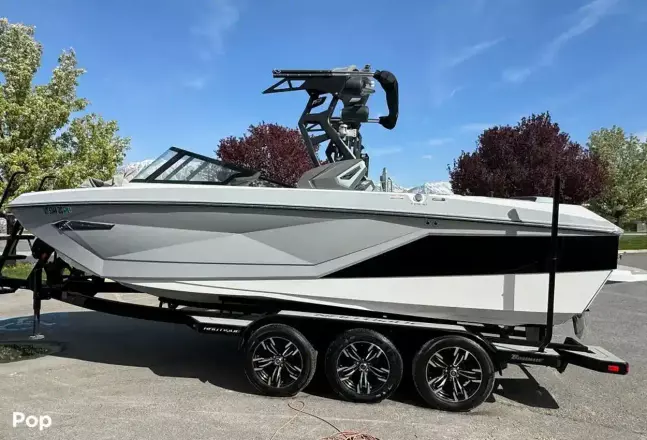 Super Air Nautique G23