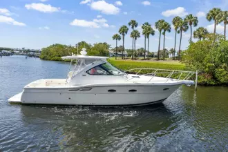 Tiara Yachts 3200 Open