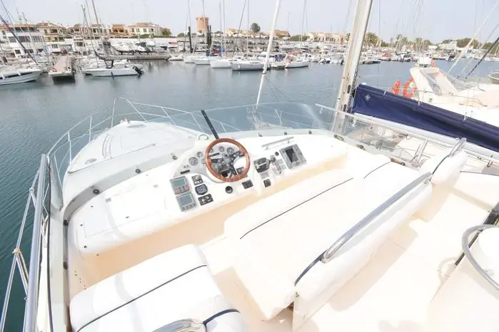 Thumbnail von Fairline Phantom 46